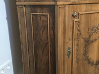 Armario de esquina antiguo en nogal, Louis Seize