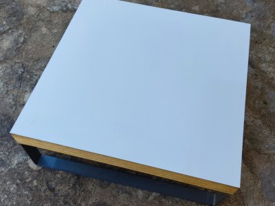 Mesita auxiliar / mesa de terraza