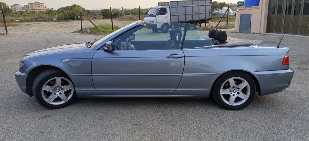 BMW 318i Convertible 2006