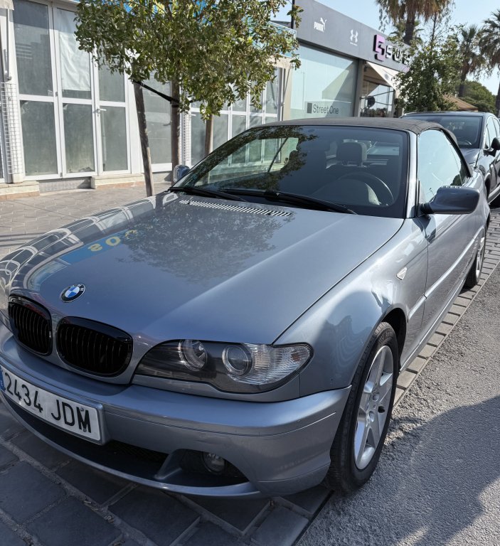 BMW 318i Convertible 2006