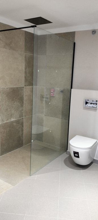 CALA BLAVA: Apartamento de 1 dormitorio con vistas al mar de 180º en la 1ª planta Línea