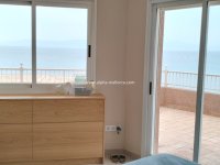 CALA BLAVA: Apartamento de 1 dormitorio con vistas al mar de 180º en la 1ª planta Línea