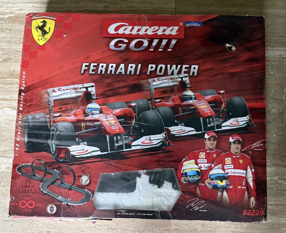 Carrera GO Ferrari Pover und Cars