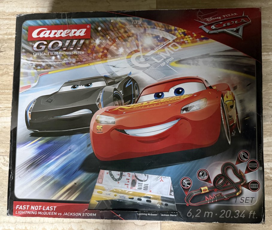 Carrera GO Ferrari Pover und Cars