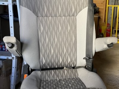 Asiento giratorio para Ford Transit en buen estado