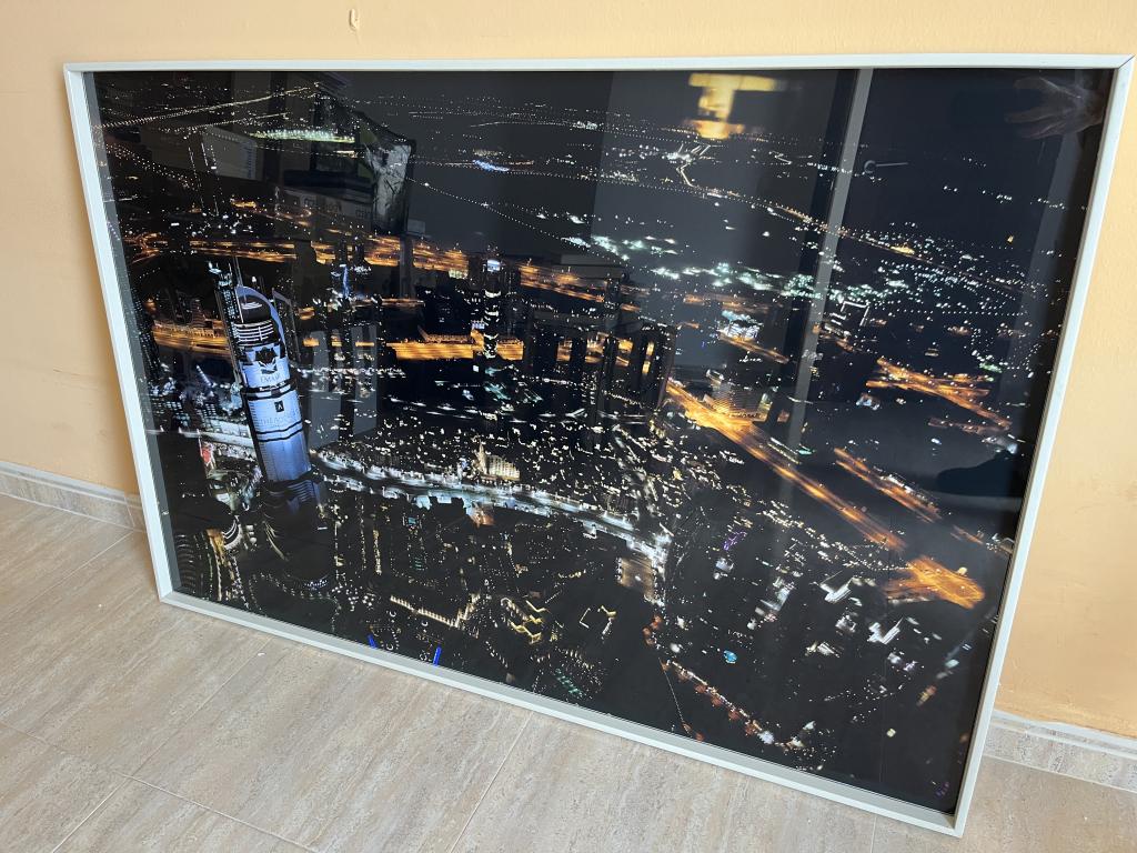 Dubai Mural incl. Frame 122x84cm