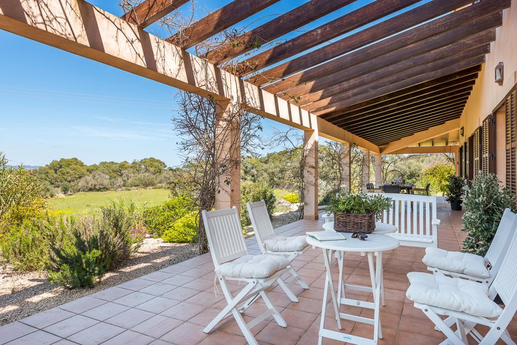 Elegante y amplia finca cerca de S Amarrador - Santanyi --- F 44 VK