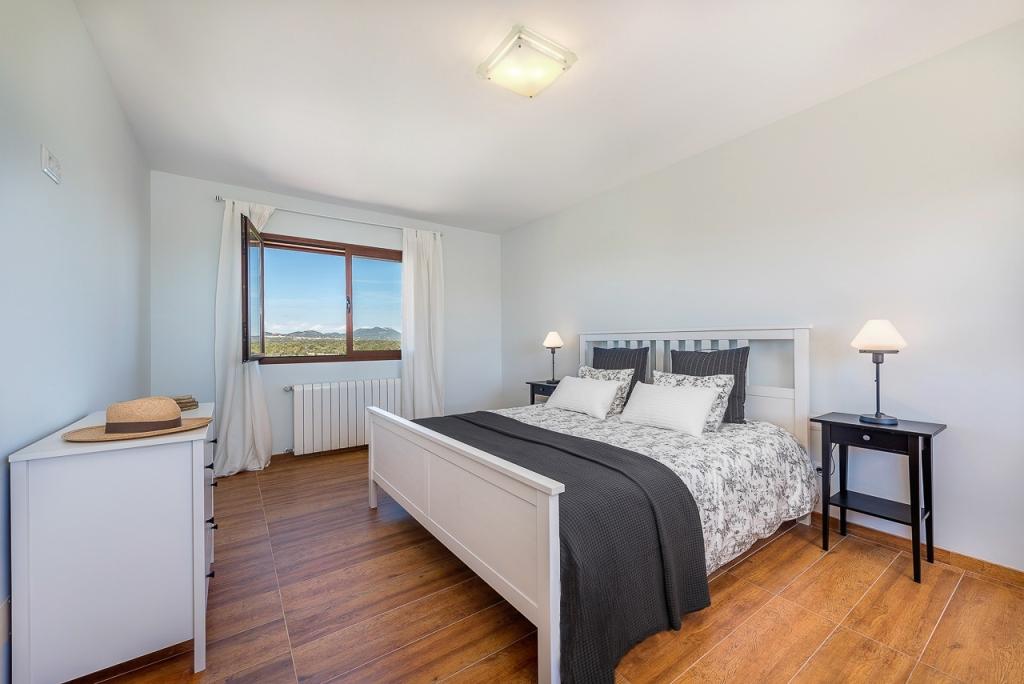 Elegante y amplia finca cerca de S Amarrador - Santanyi --- F 44 VK