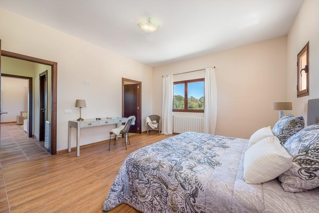 Elegante y amplia finca cerca de S Amarrador - Santanyi --- F 44 VK