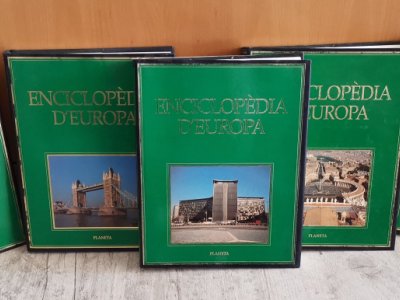 Enciclopedia Europa 5 libros