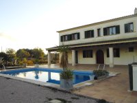 Finca enorme y completamente rehabilitada con todas las comodidades cerca de Es Llombards y Santanyi -- F 127 VK