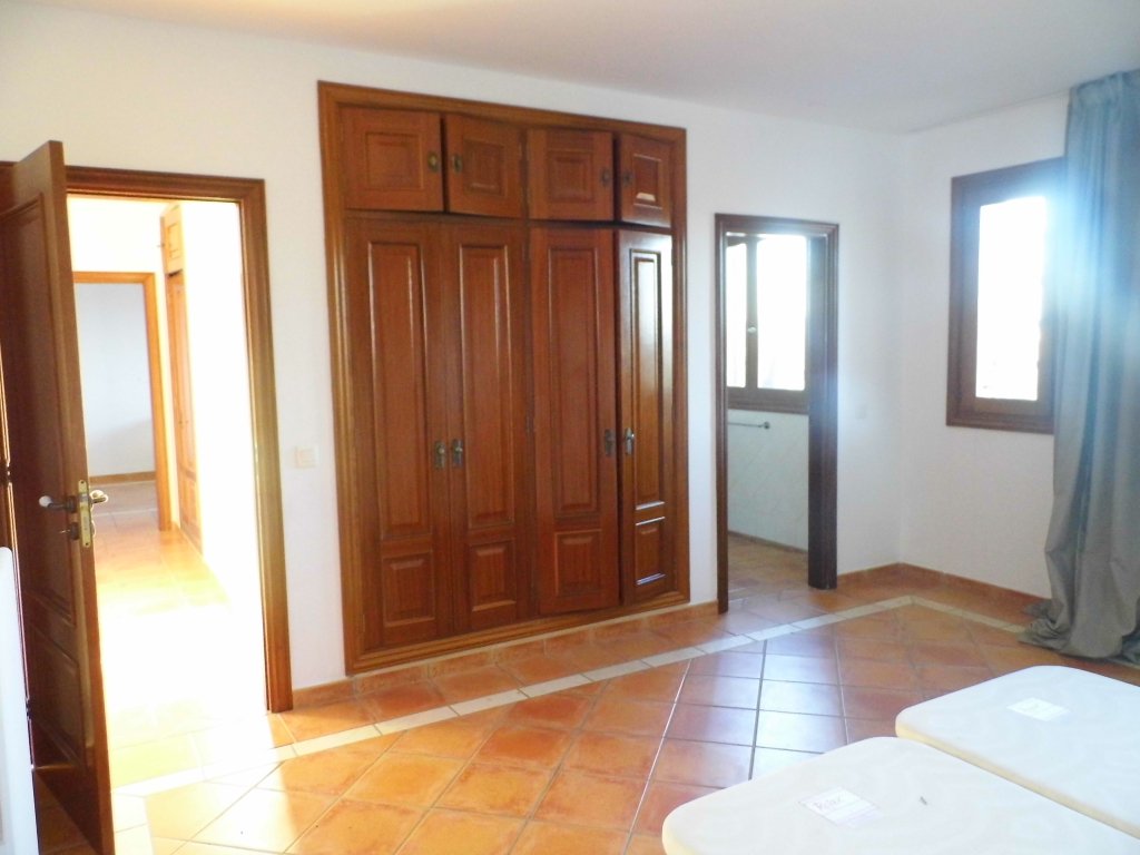 Finca enorme y completamente rehabilitada con todas las comodidades cerca de Es Llombards y Santanyi -- F 127 VK