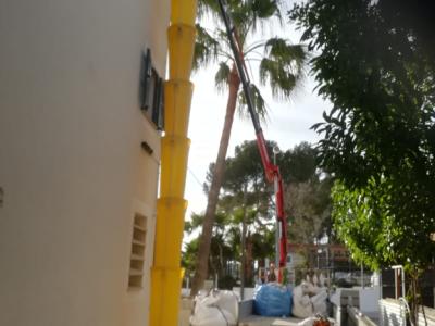 Emptying, dismantling and demolition. Leerung, Räumung und Abbruch.