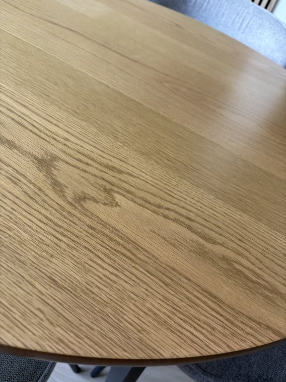 Dining table with 4 chairs - Like new!!