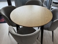 Dining table with 4 chairs - Like new!!