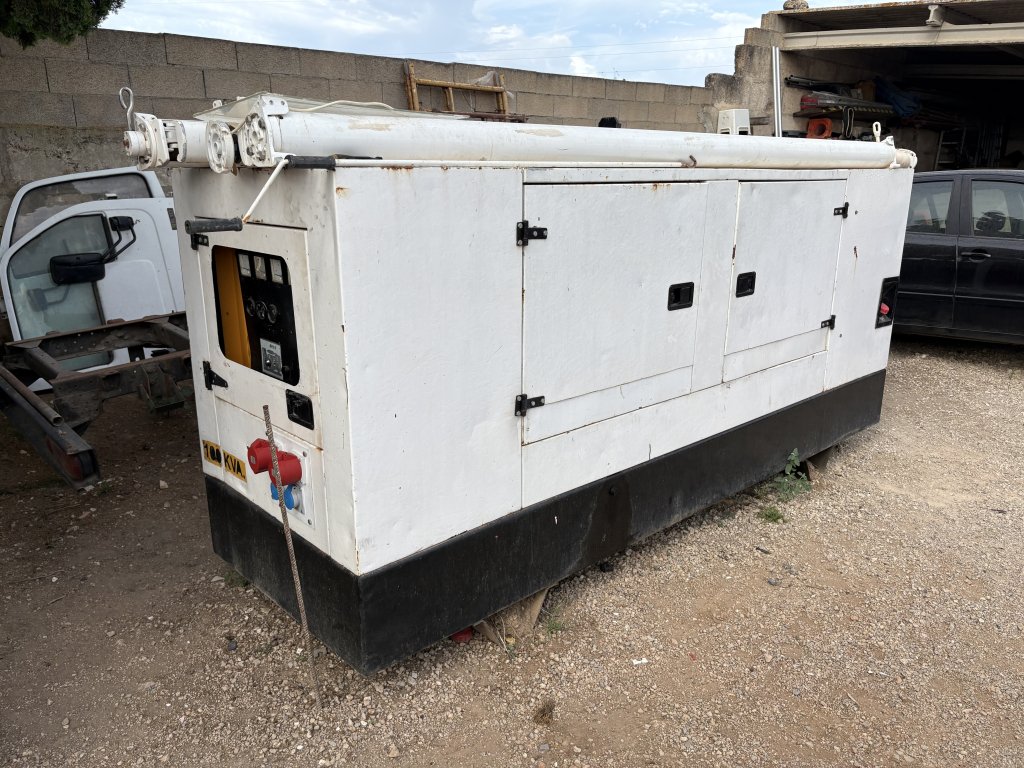 Finca 7600m con generador, en santa margalida