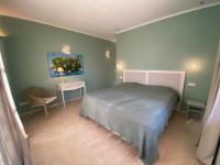 Chalet grande y bien situado en el S Almunia -- Santanyí --- CH 64