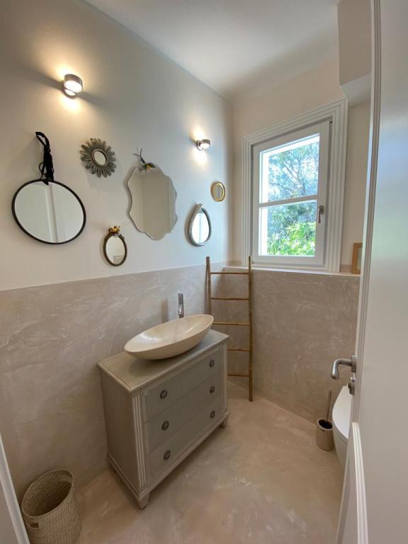 Chalet grande y bien situado en el S Almunia -- Santanyí --- CH 64