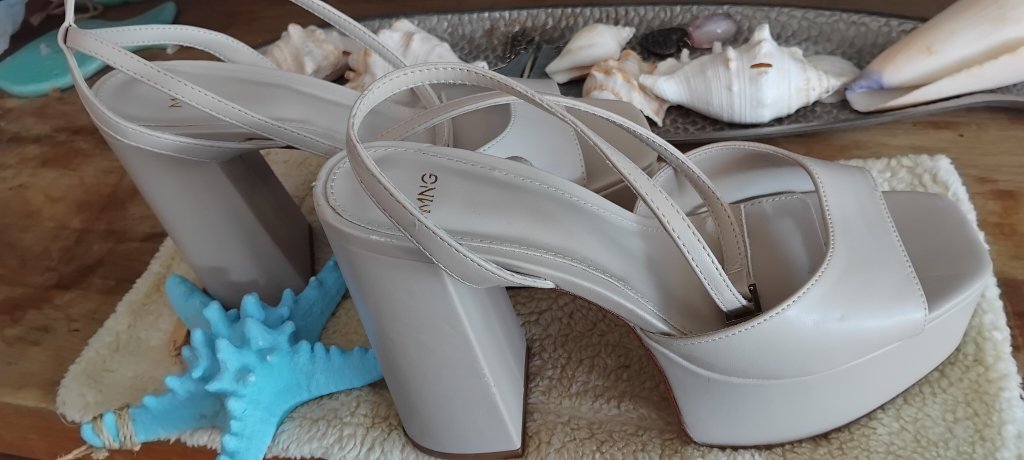 High Heels Size 39