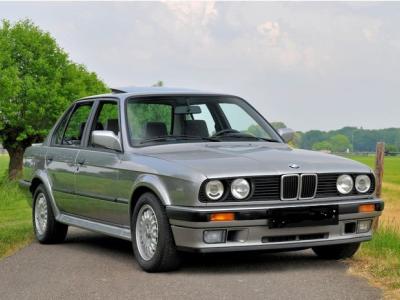 vendo piezas de recambio BMW E30 Del 318is y 325i