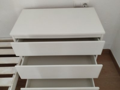 IKEA MALM dresser in white, 3 drawers