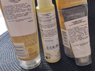 Productos para el cuidado del cabello John Frieda / set en su embalaje original !!