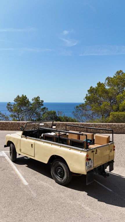 Land Rover Santana Series 109 – larga distancia entre ejes