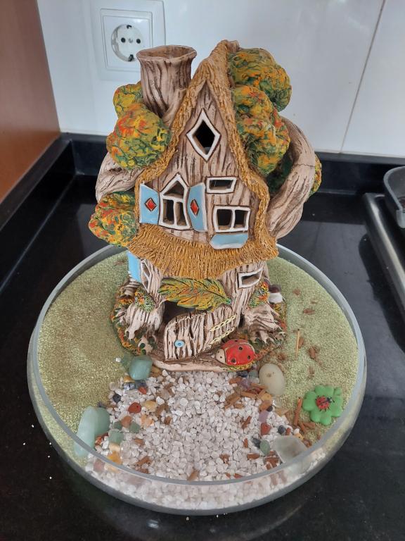 Fairy Tale House Fragrance Lamp for Oil, Incense Cone, Incense Sticks