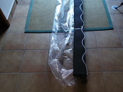 Toldo con brazo articulado