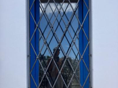 Metal grilles for windows and doors