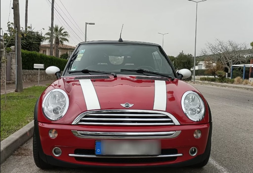 Mini Cooper Convertible 1st owner garage-kept special edition