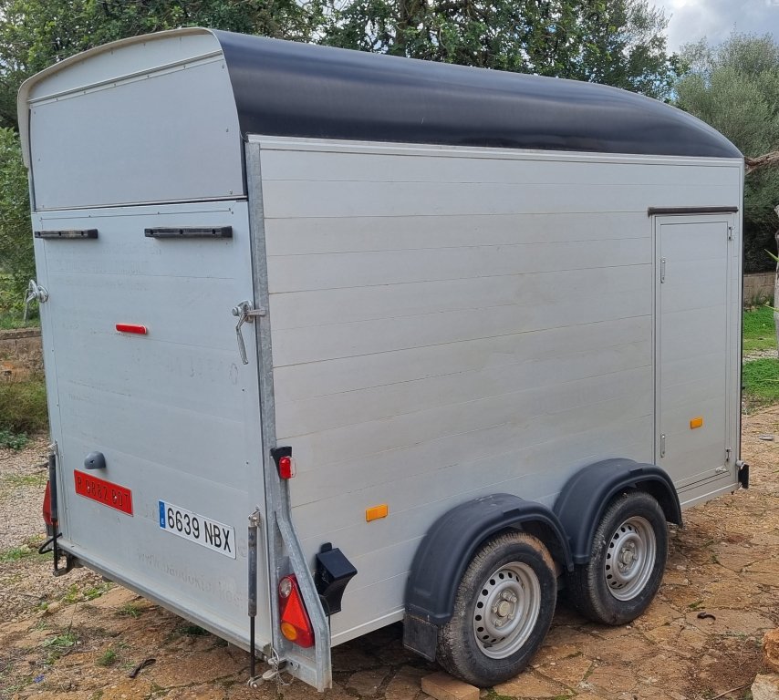 Mini excavator # Telescopic loader & trailer - Rental