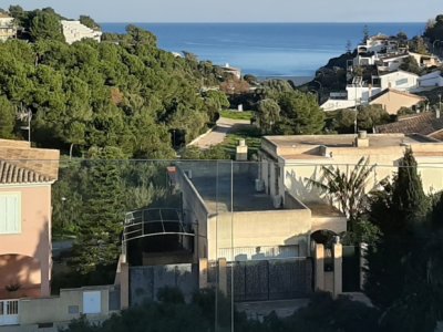 Modern semi-detached house with private pool and sea view in Cala Mandia