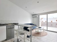 Modern bright attic apartment in S´Illot