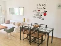 Moderno y luminoso apartamento en planta baja con piscina comunitaria en Cala Dor -- AP 33 VK