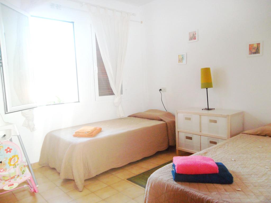 Moderno y luminoso apartamento en planta baja con piscina comunitaria en Cala Dor -- AP 33 VK