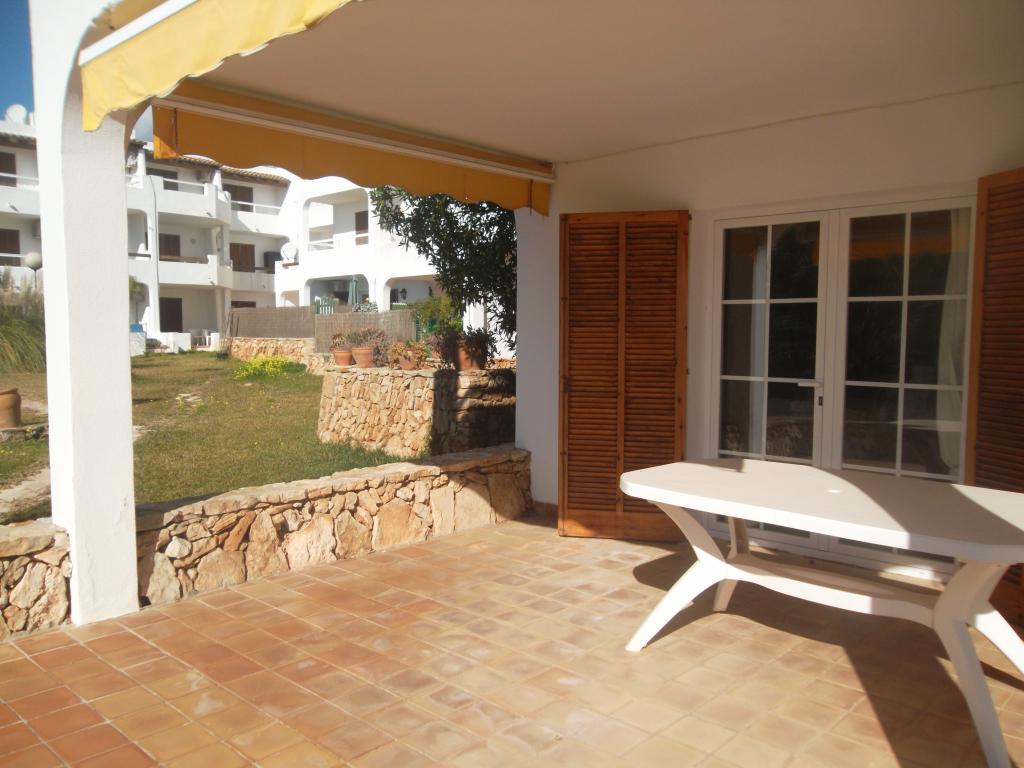 Moderno y luminoso apartamento en planta baja con piscina comunitaria en Cala Dor -- AP 33 VK