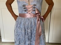 New KRÜGER Dirndl Size 42 Traditional Costume Embroidery