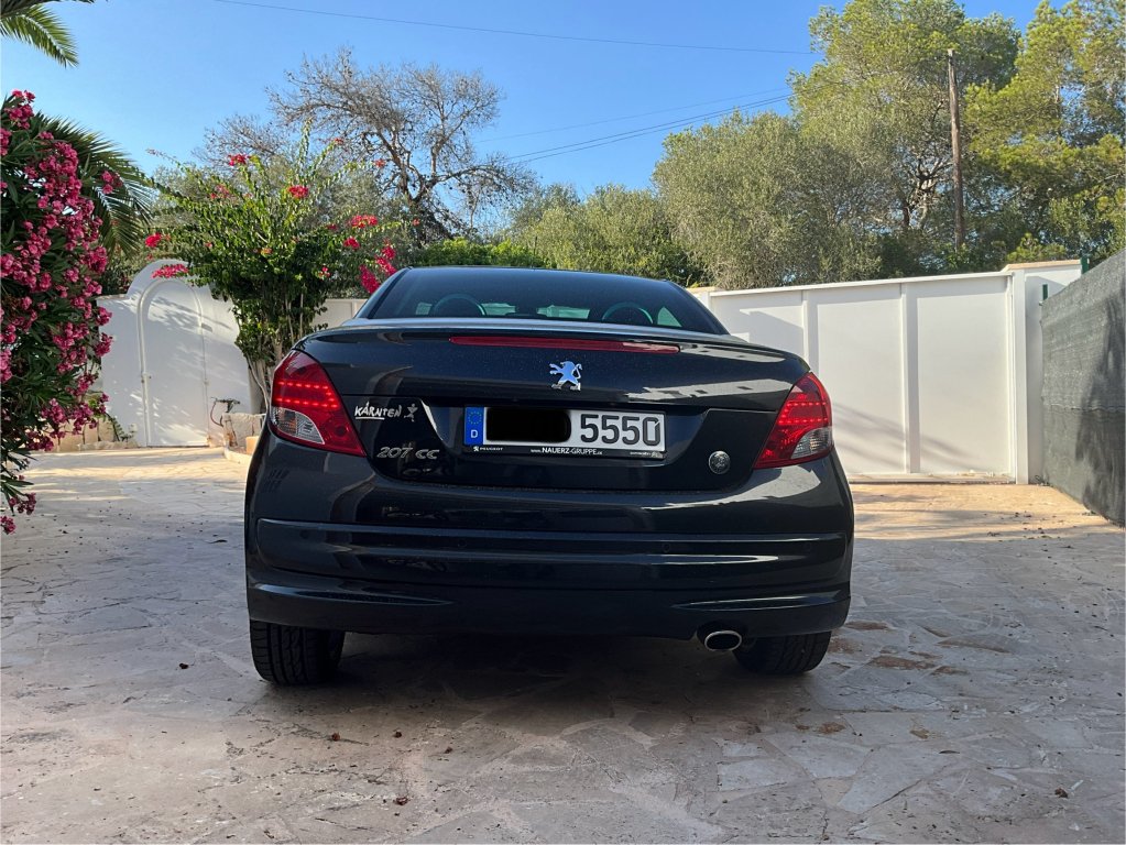 Peugeot 207 Cabrio,1st hand,optical+technical TOP,42,000 km,servicebook maintained