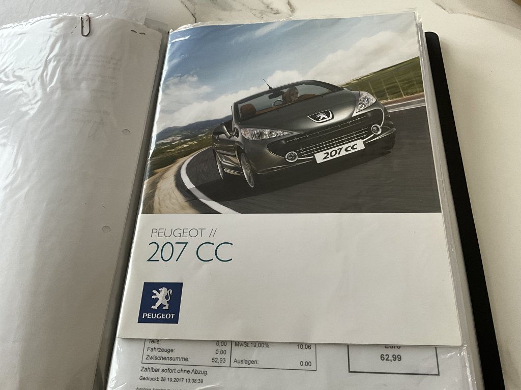 Peugeot Cabriolet 207 CC - Spanish plates, air conditioning, low mileage, model 2010, technically EXCELLENT CONDITION