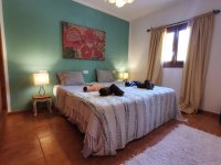 PORRERES: Encantadora propiedad rural con licencia de alquiler vacacional (ETV), pozo y viñas