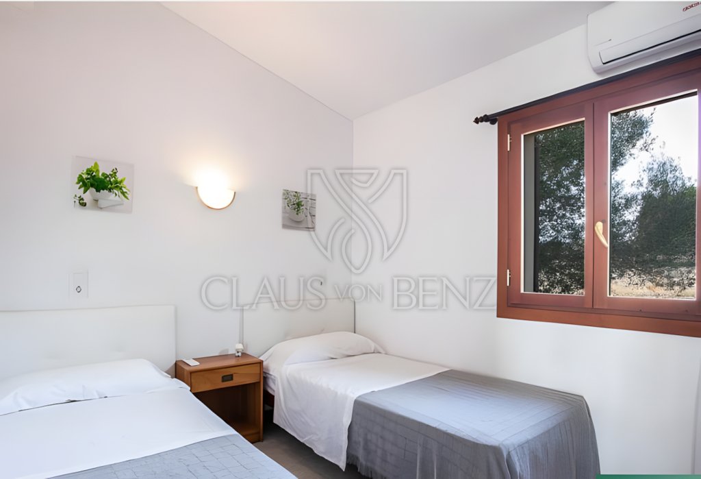 PORTOCRISTO: Finca rural cuidada con licencia de alquiler vacacional para 8 personas (solo venta)