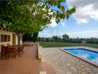 PORTOCRISTO: Finca rural cuidada con licencia de alquiler vacacional para 8 personas (solo venta)