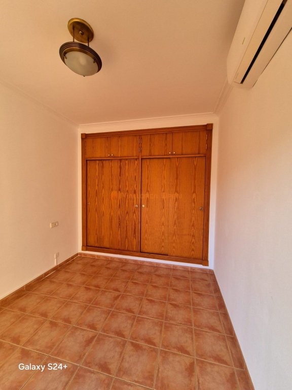 Chalet Adosado en Zona Residencial de Cala Mandia