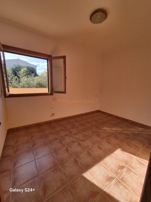 Chalet Adosado en Zona Residencial de Cala Mandia