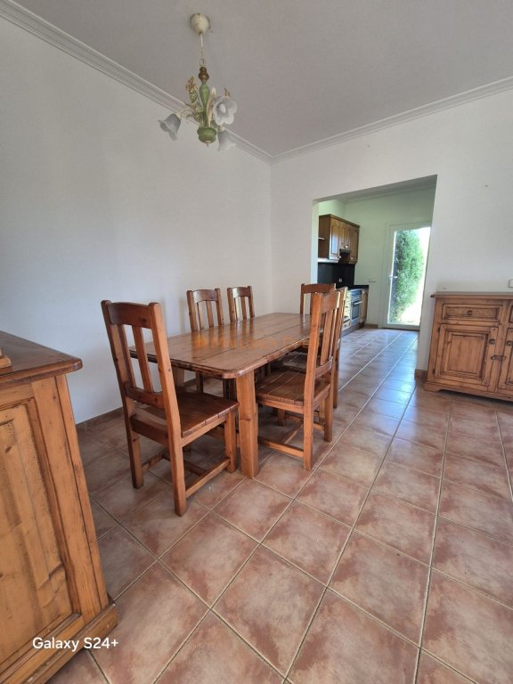 Chalet Adosado en Zona Residencial de Cala Mandia