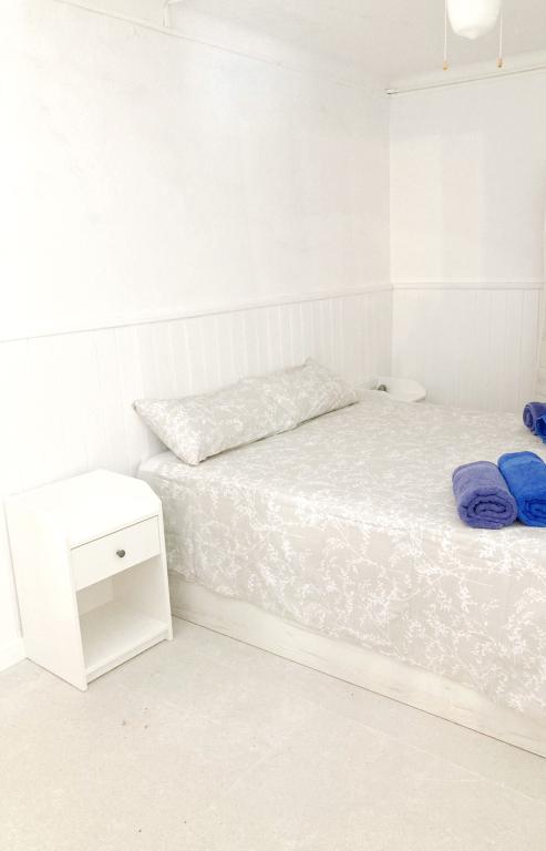 TEMPORADA: Chalet con jardín en Cala Mondragó - Santanyí -- CH 78