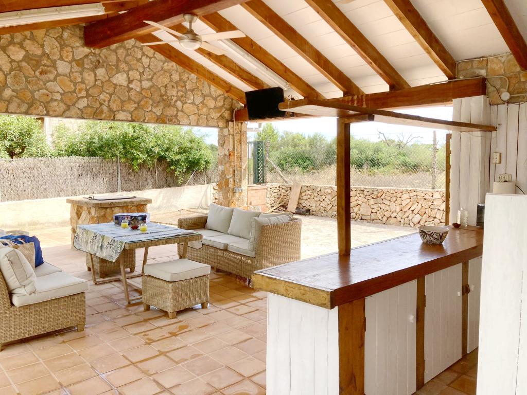 TEMPORADA: Chalet con jardín en Cala Mondragó - Santanyí -- CH 78