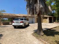 SEASON: Single-storey chalet with kl. Pool in a green zone - near Cala Mondragó - Santanyi - CH