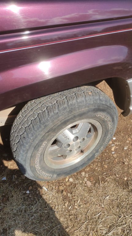 SALE Jeep Grand Cherokee 2.5 TD Laredo 5P 4x4